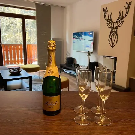 Dream No.202 - Right In The Heart Of شقة